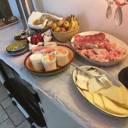 Specchia Casa Gialla *